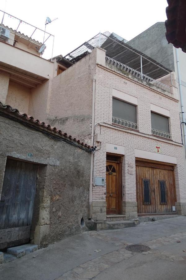 Apartamento A Los Pies Del Rio Ebro Miravet Esterno foto